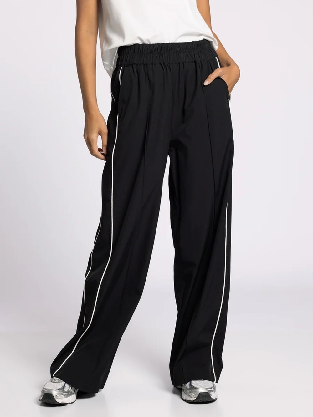 Tahari 100% Linen Wide Leg Track Pants Black White Stripes Womens Small Sporty